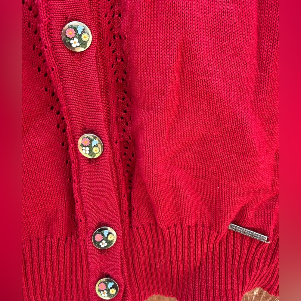 Vintage Geiger Red Knit Sweater with Floral Buttons Women’s Size Medium - Picture 2 of 7